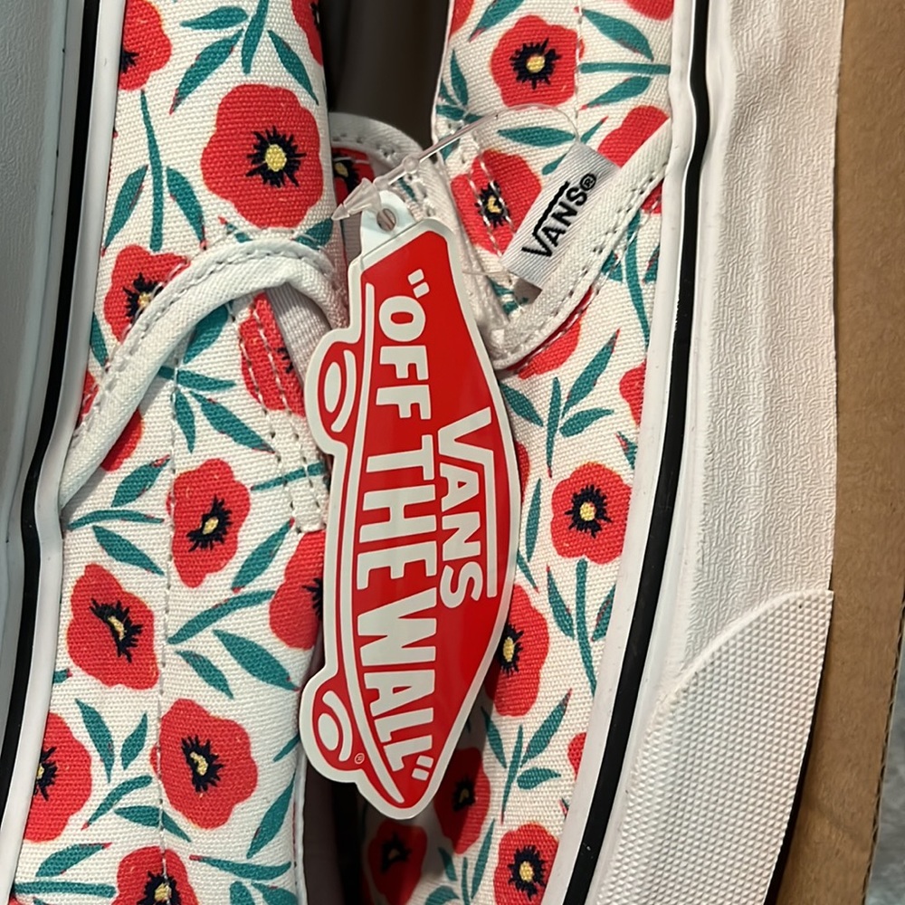 Vans Women size 9.5 slip on